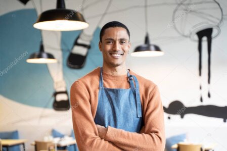 Porträt des Serviceleiters im Gastraum