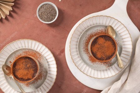 Dessert-Detail mit Löffel